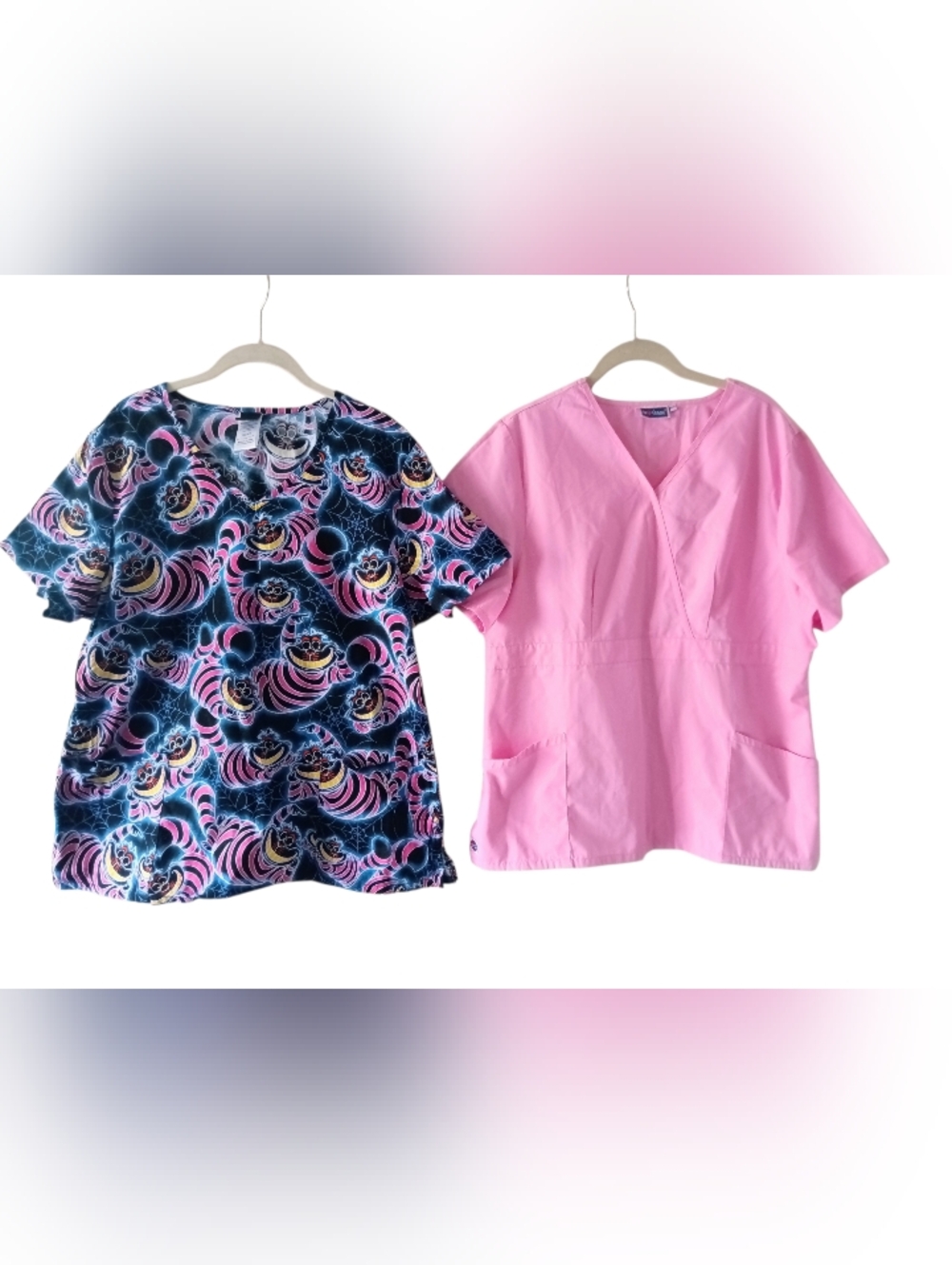2 Scrub Tops Disney Cheshire Cat Creepin Meow & Sivvan Pink V-Neck Size XL EUC
